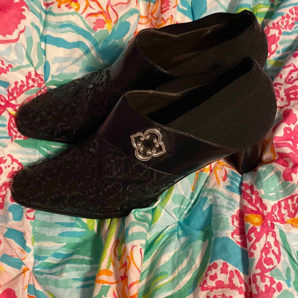 Brighton Pumps